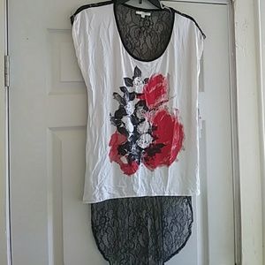 Women's rose-print black lace-back blouse